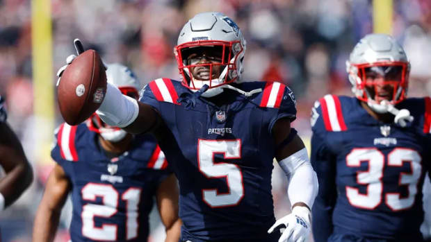 New England Patriots Safety Jabrill Peppers